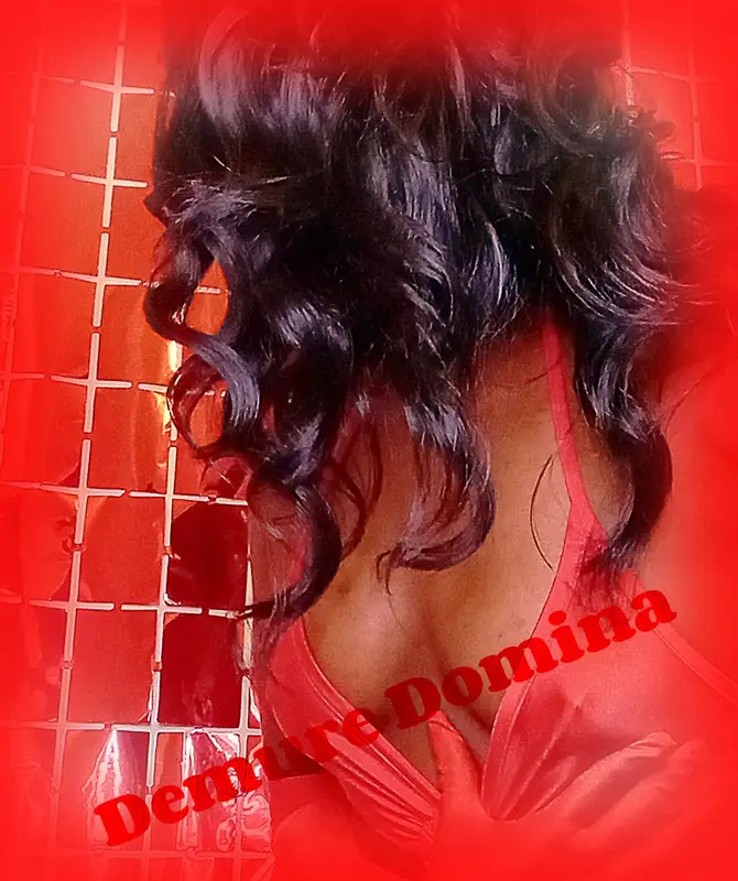 New England Ebony Sensual Domme: Boston | Providence | Portland ME | Burlington VT | Manchester NH | Stamford | NYC | Philly | Atlantic City | Baltimore | DC | FMTY🇺🇸